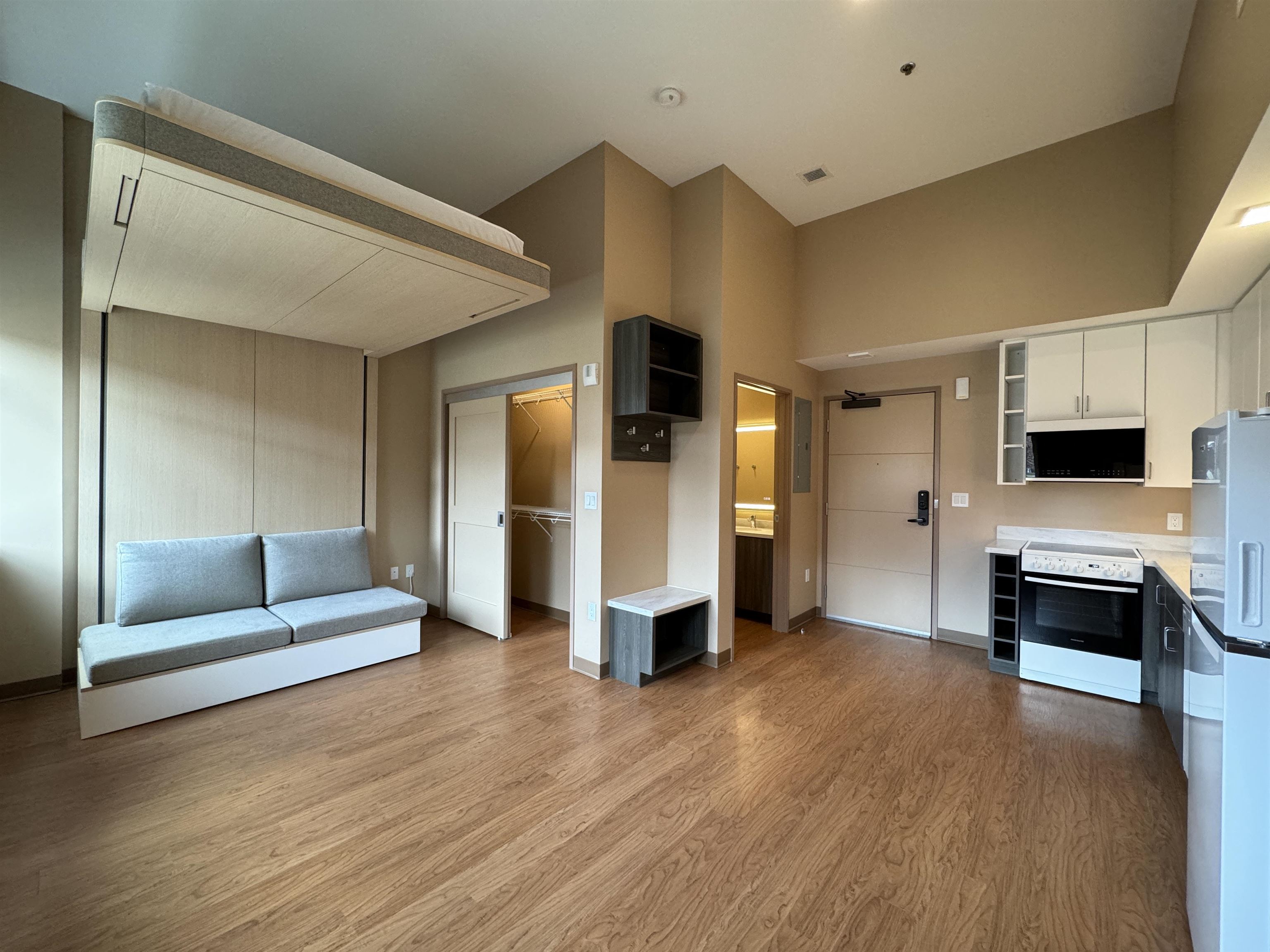 83 Hanover Street, Unit 310 Manchester, NH 03101 - Photo 12 of 47