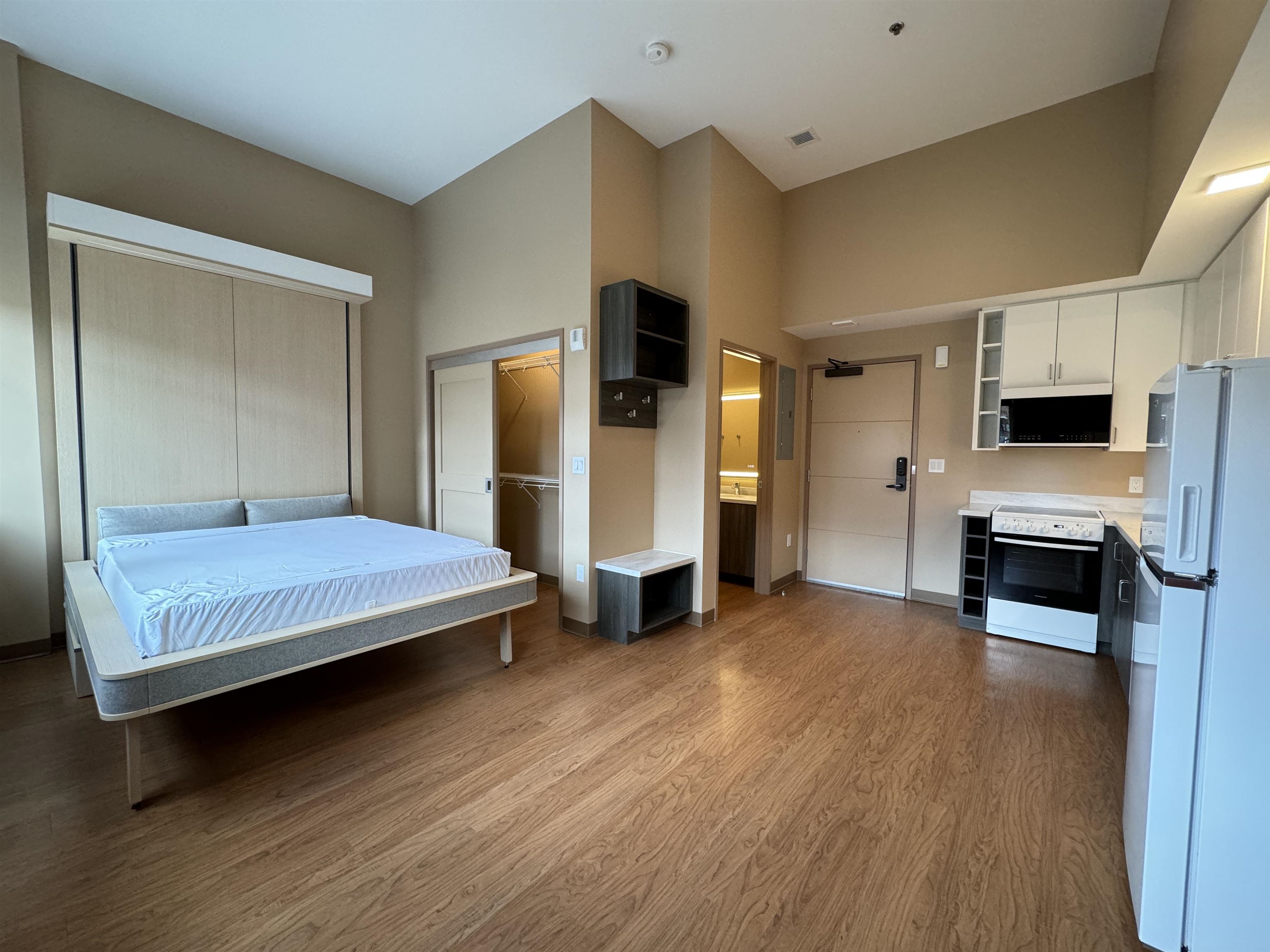 83 Hanover Street, Unit 310 Manchester, NH 03101 - Photo 13 of 47