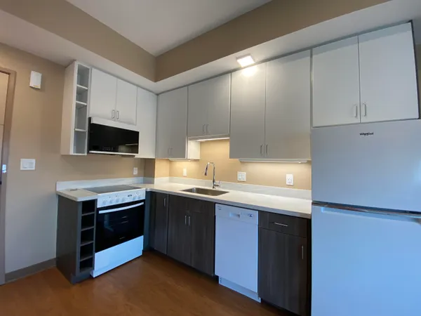 $1,899 | 83 Hanover Street, Unit 310, Manchester, NH 03101