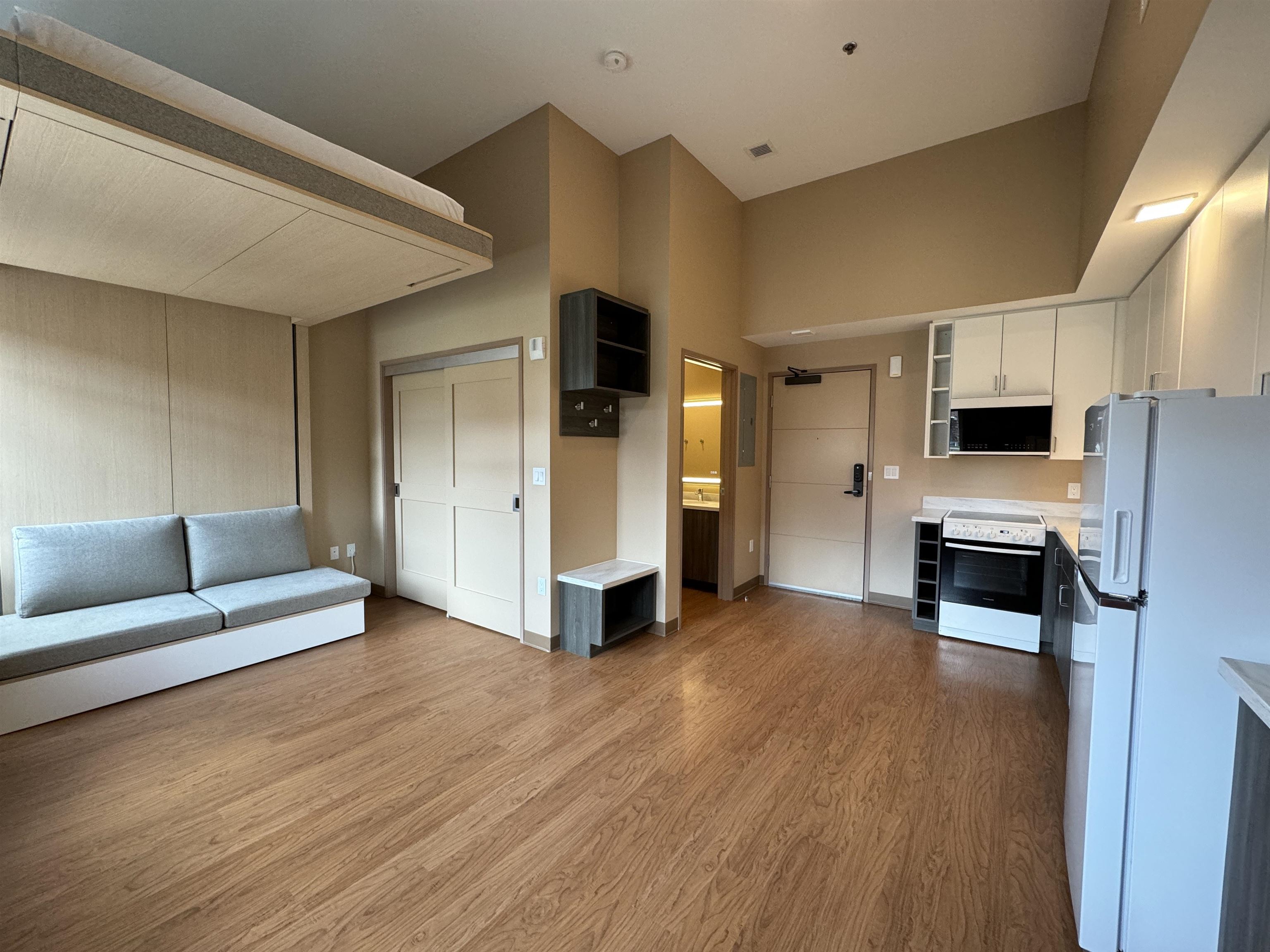 83 Hanover Street, Unit 310 Manchester, NH 03101 - Photo 26 of 47