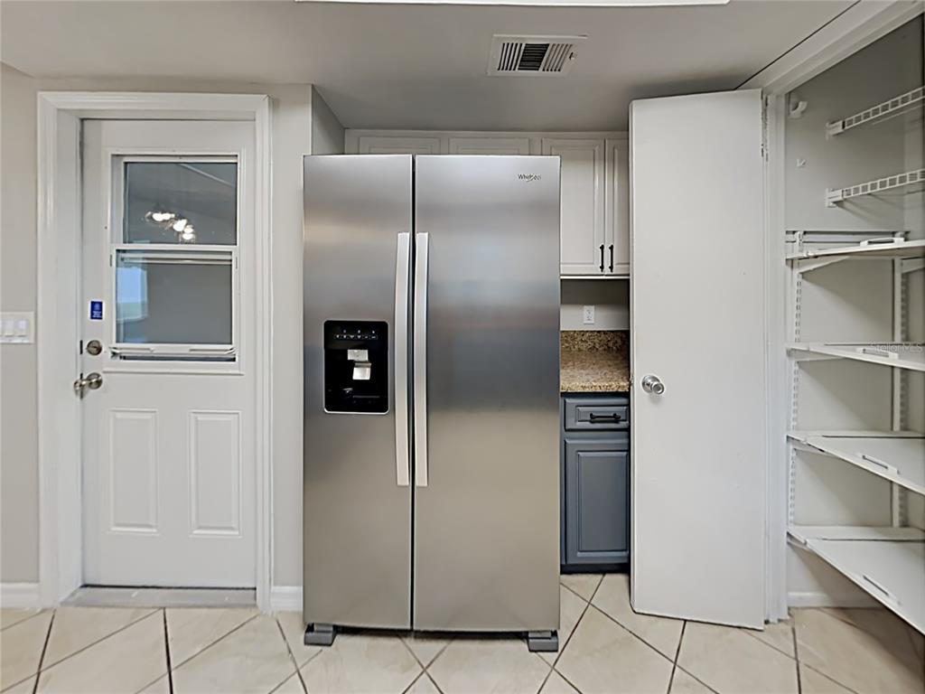 1108 Shaffer Trail Oviedo, FL 32765 - Photo 8 of 21