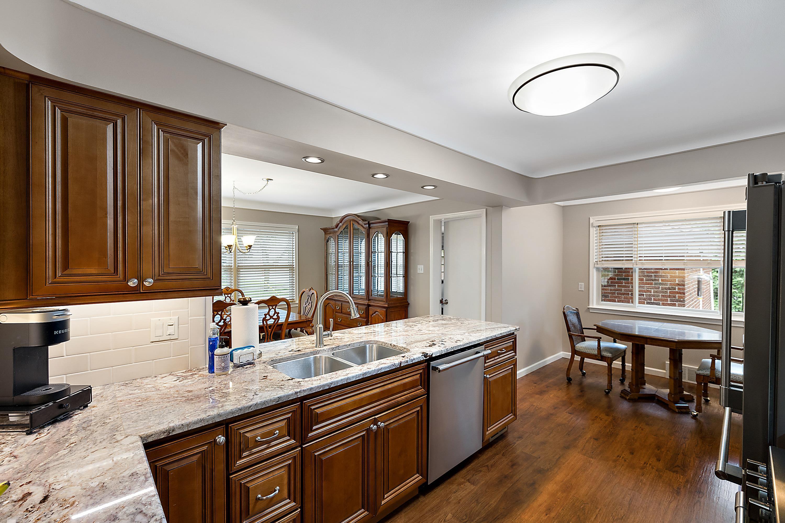 1437 Torrey Road Grosse Pointe Woods, MI 48236 - Photo 20 of 60