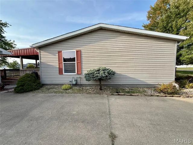 $235,000 | 220 North Sheldon Avenue, Kahoka, MO 63445