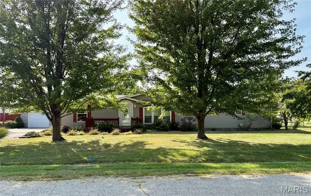 $235,000 | 220 North Sheldon Avenue, Kahoka, MO 63445