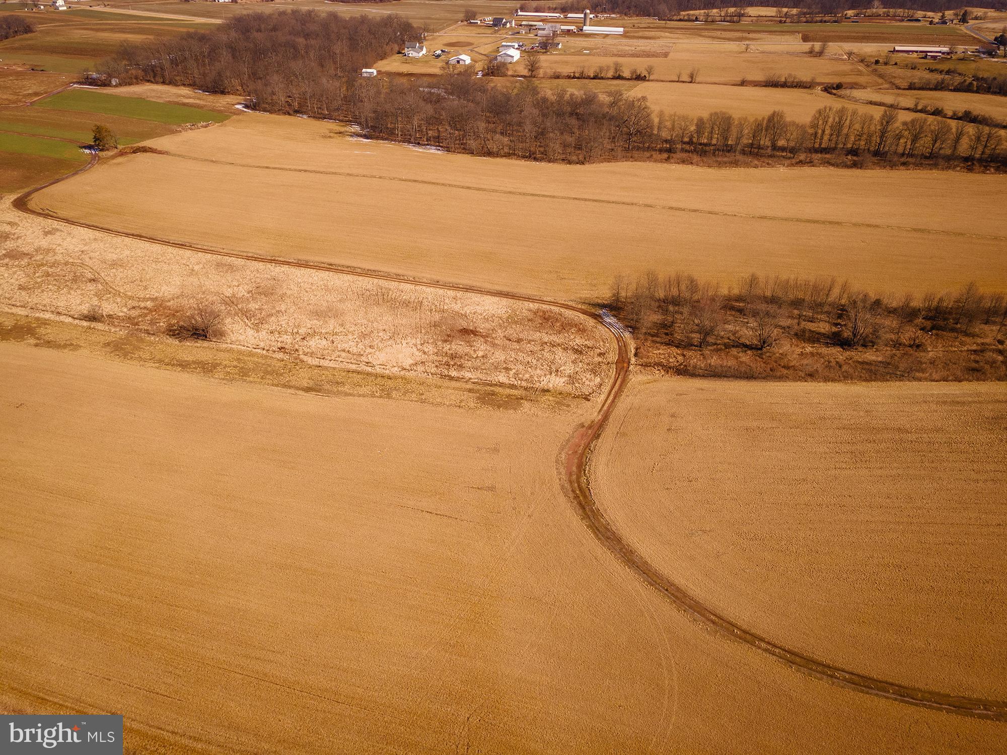 Crouse Mill Road Taneytown, MD 21787 - Photo 20 of 25 a view of an ocean