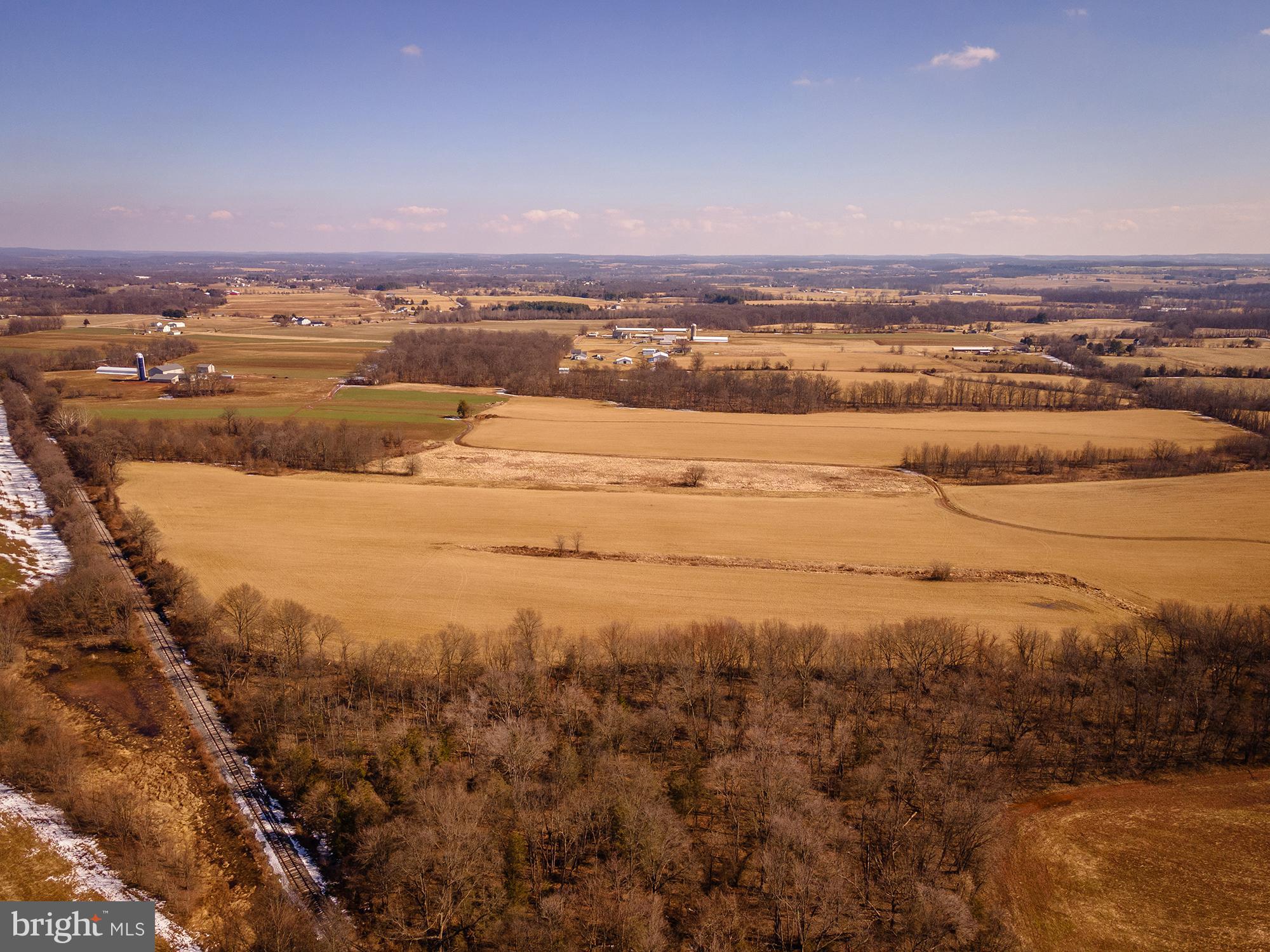 Crouse Mill Road Taneytown, MD 21787 - Photo 5 of 25 a view of an ocean