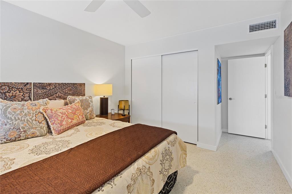 250 Rosery Road Northwest, Unit 280 Largo, FL 33770 - Photo 14 of 19