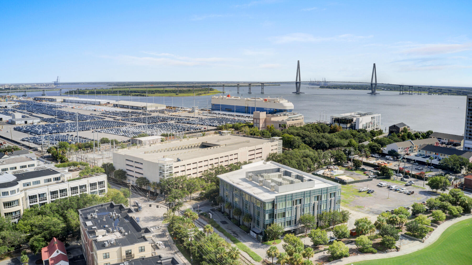 33 Calhoun Street, Unit 226 Charleston, SC 29401 - Photo 29 of 38 33 Calhoun St, Charleston SC (29)