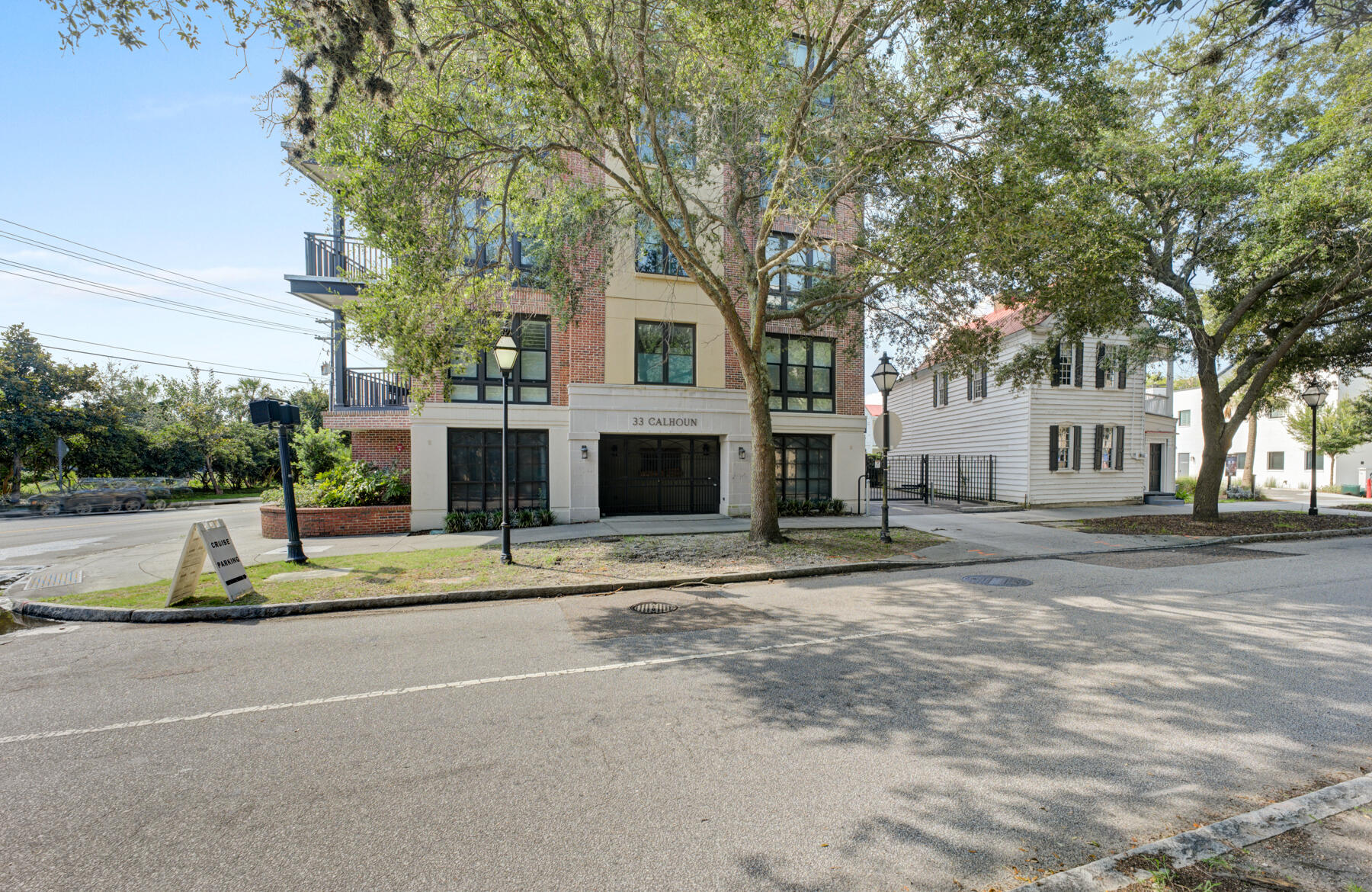 33 Calhoun Street, Unit 226 Charleston, SC 29401 - Photo 38 of 38 33 Calhoun St, Charleston SC (1)