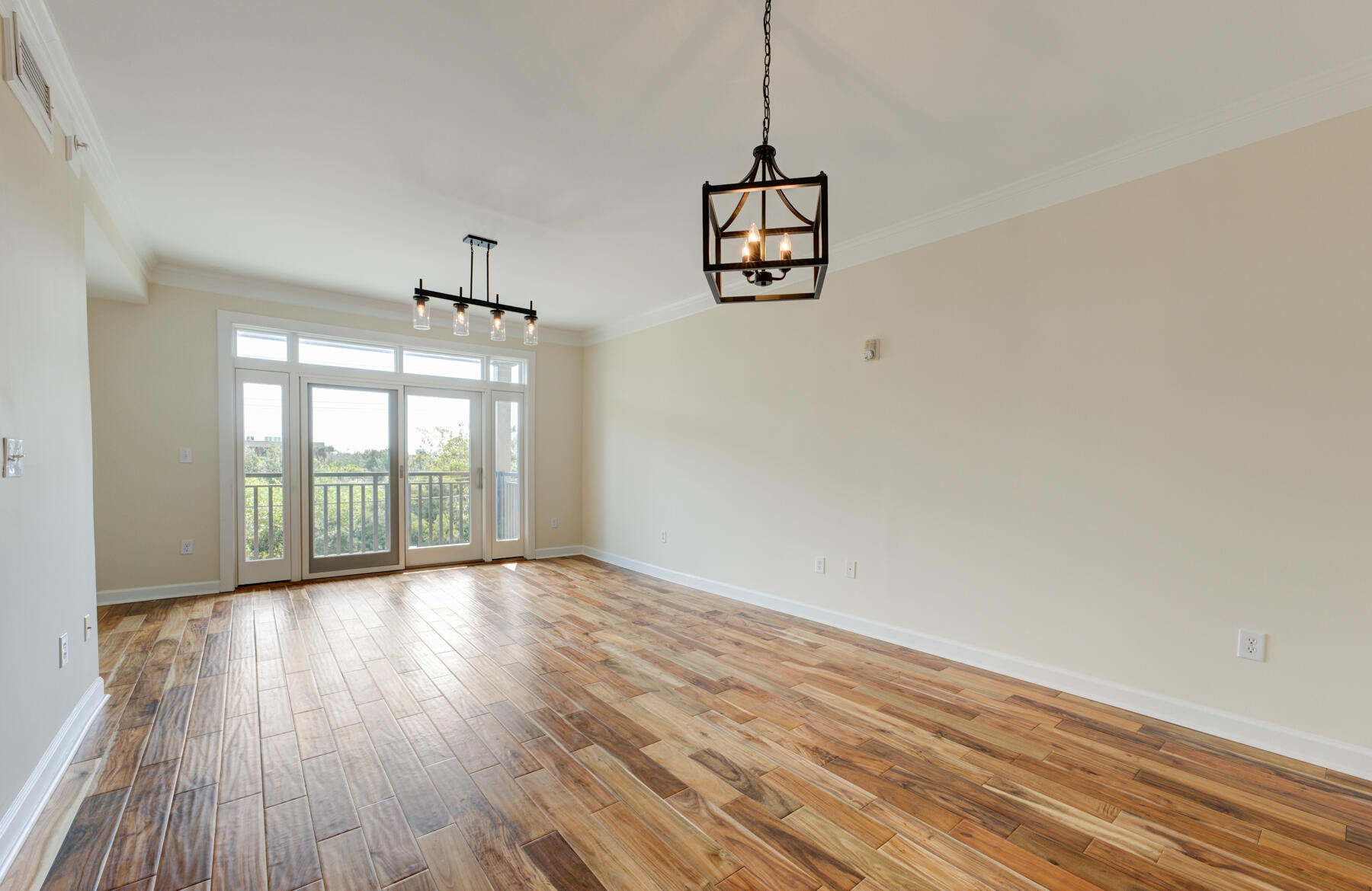 33 Calhoun Street, Unit 226 Charleston, SC 29401 - Photo 8 of 38 33 Calhoun St, Charleston SC (11)