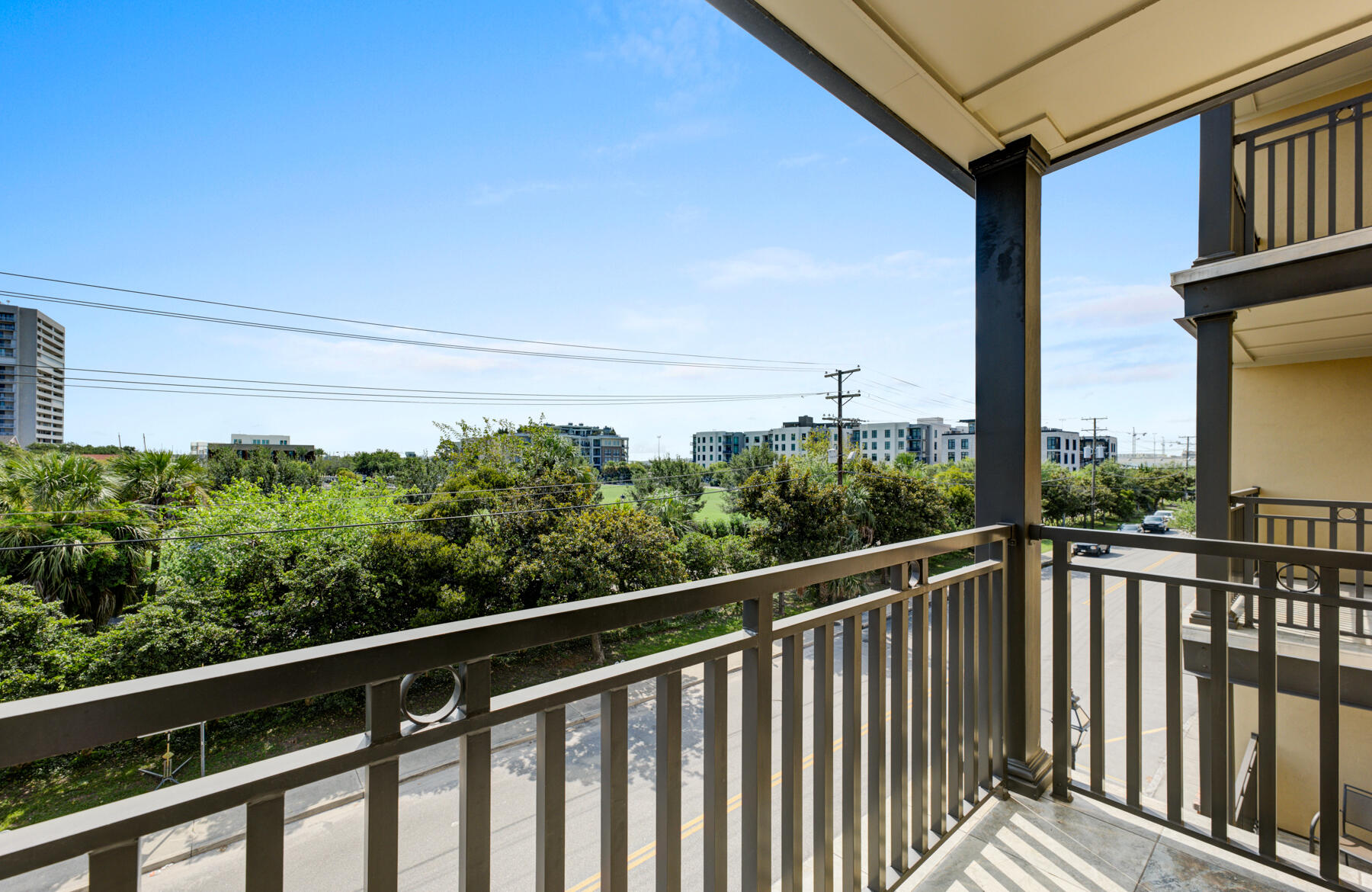 33 Calhoun Street, Unit 226 Charleston, SC 29401 - Photo 9 of 38 33 Calhoun St, Charleston SC (25)
