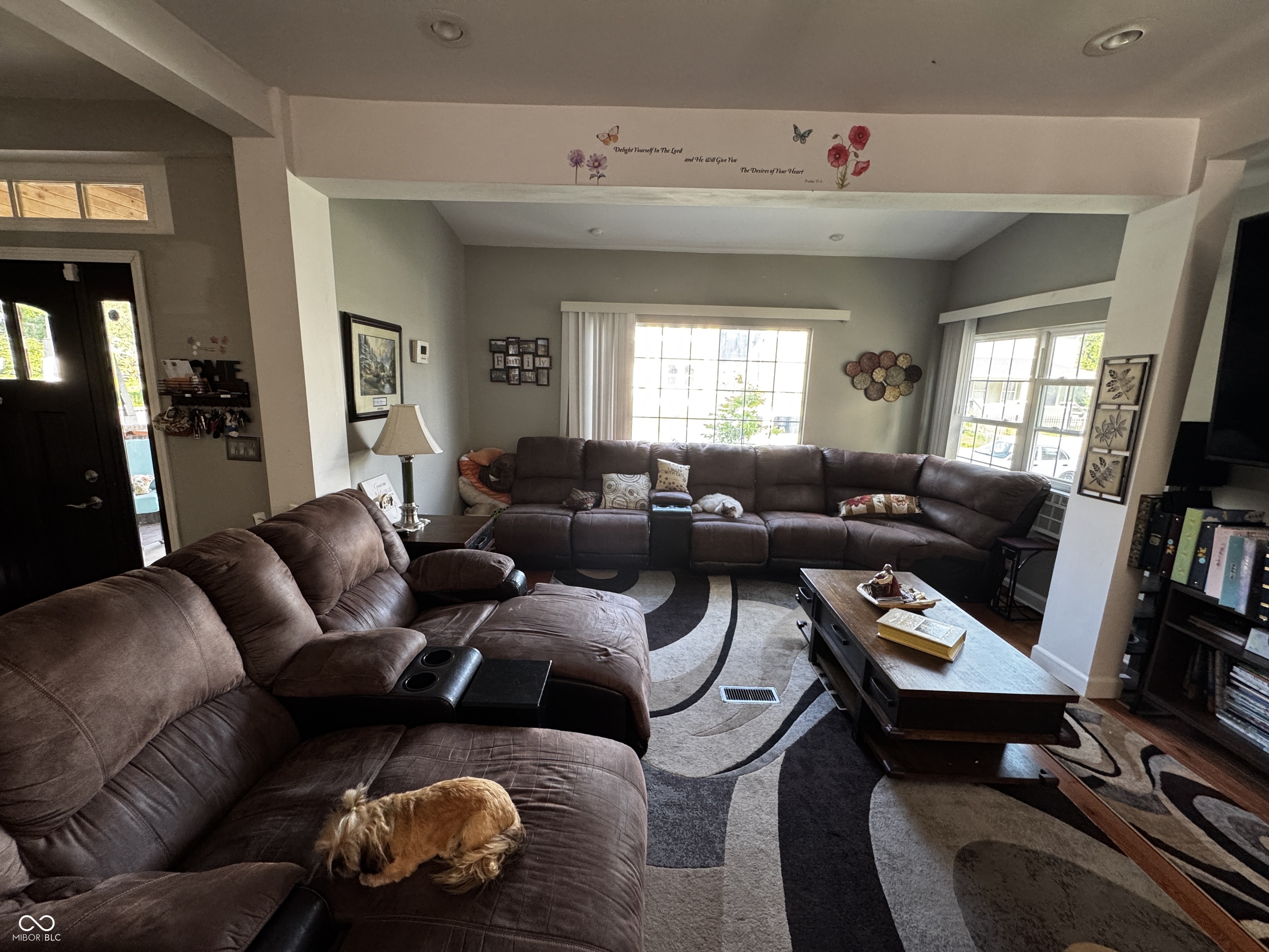 3054 Ruckle Street Indianapolis, IN 46205 - Photo 5 of 56