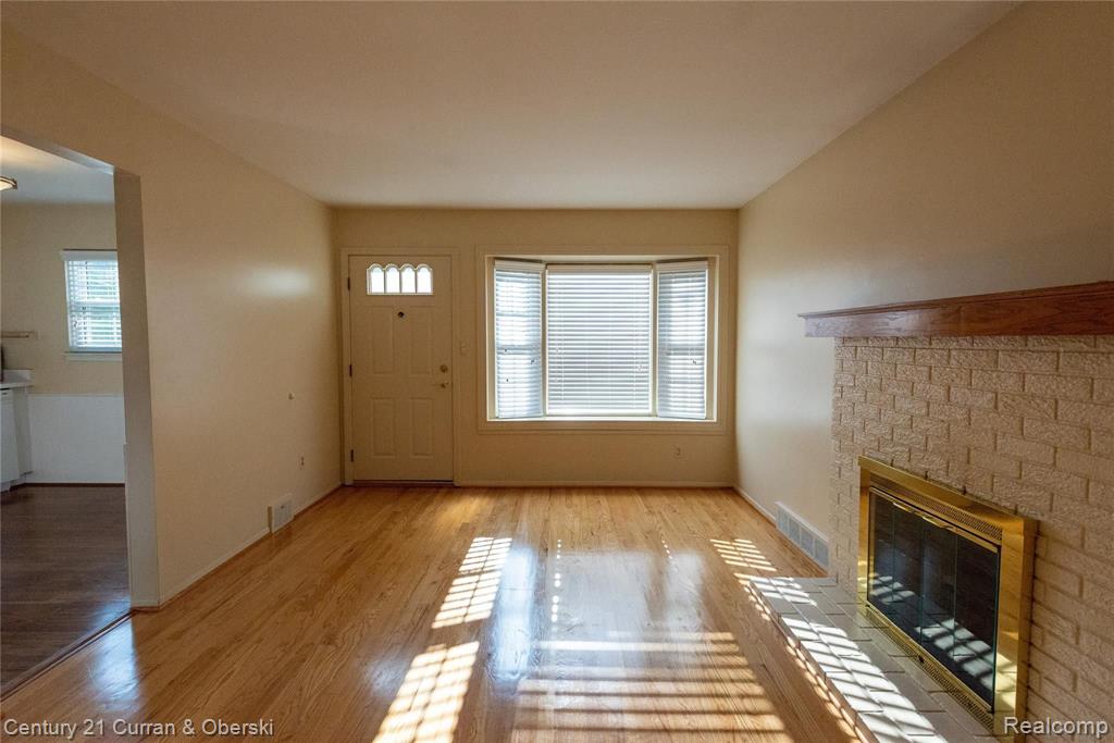 3302 Harvard Road Royal Oak, MI 48073 - Photo 6 of 24