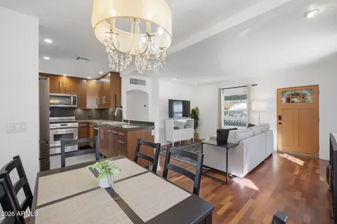 $675,000 | 427 East Oregon Avenue, Phoenix, AZ 85012