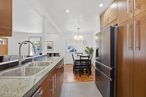 $675,000 | 427 East Oregon Avenue, Phoenix, AZ 85012