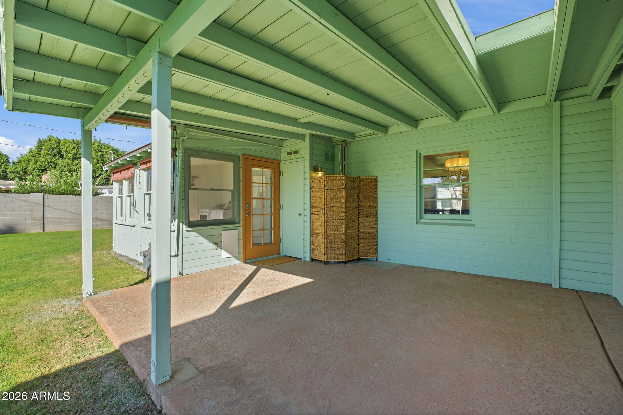 427 East Oregon Avenue Phoenix, AZ 85012 - Photo 19 of 32 a view of an empty room with a fireplace
