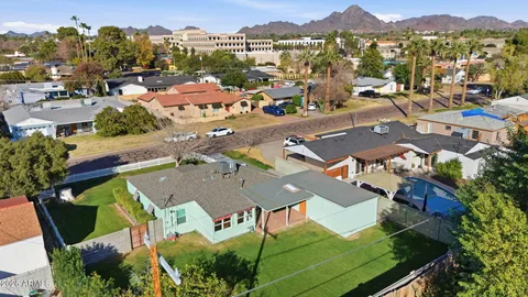 $675,000 | 427 East Oregon Avenue, Phoenix, AZ 85012