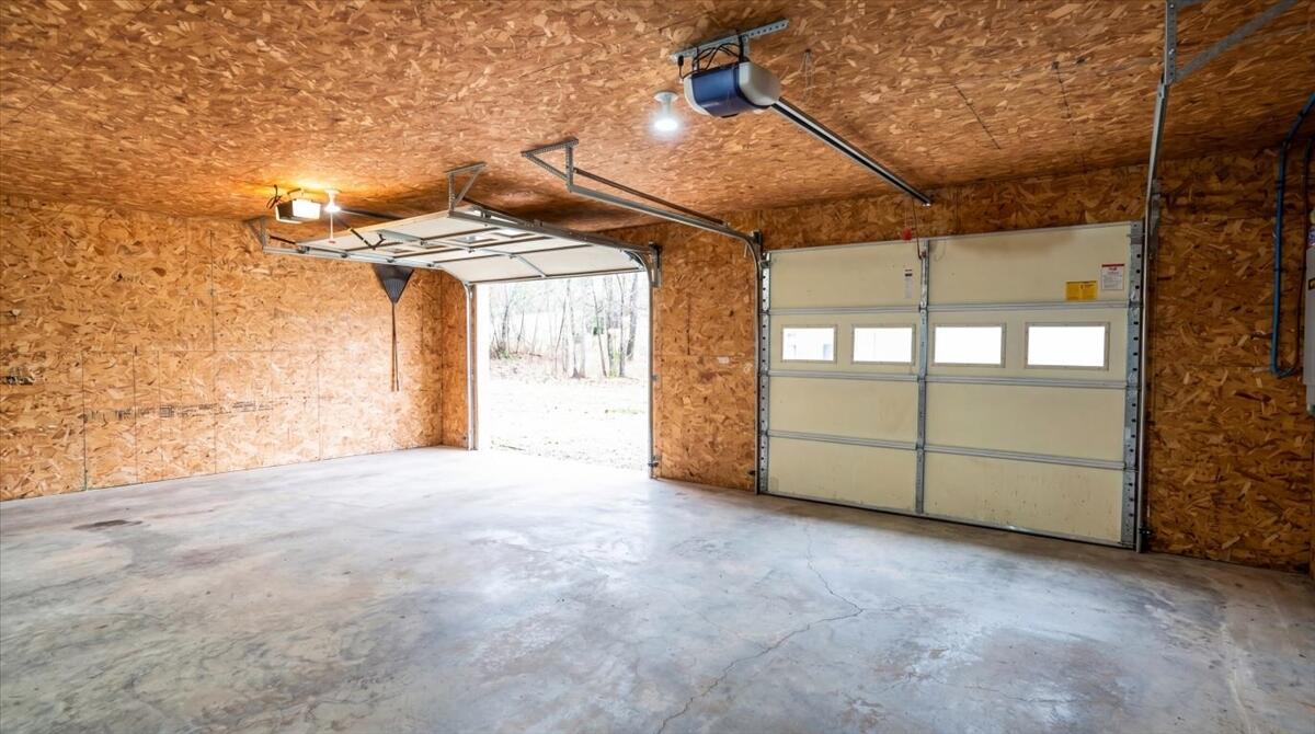 246 Carrs Corner Road Palermo, ME 04354 - Photo 23 of 79 2 Car Garage