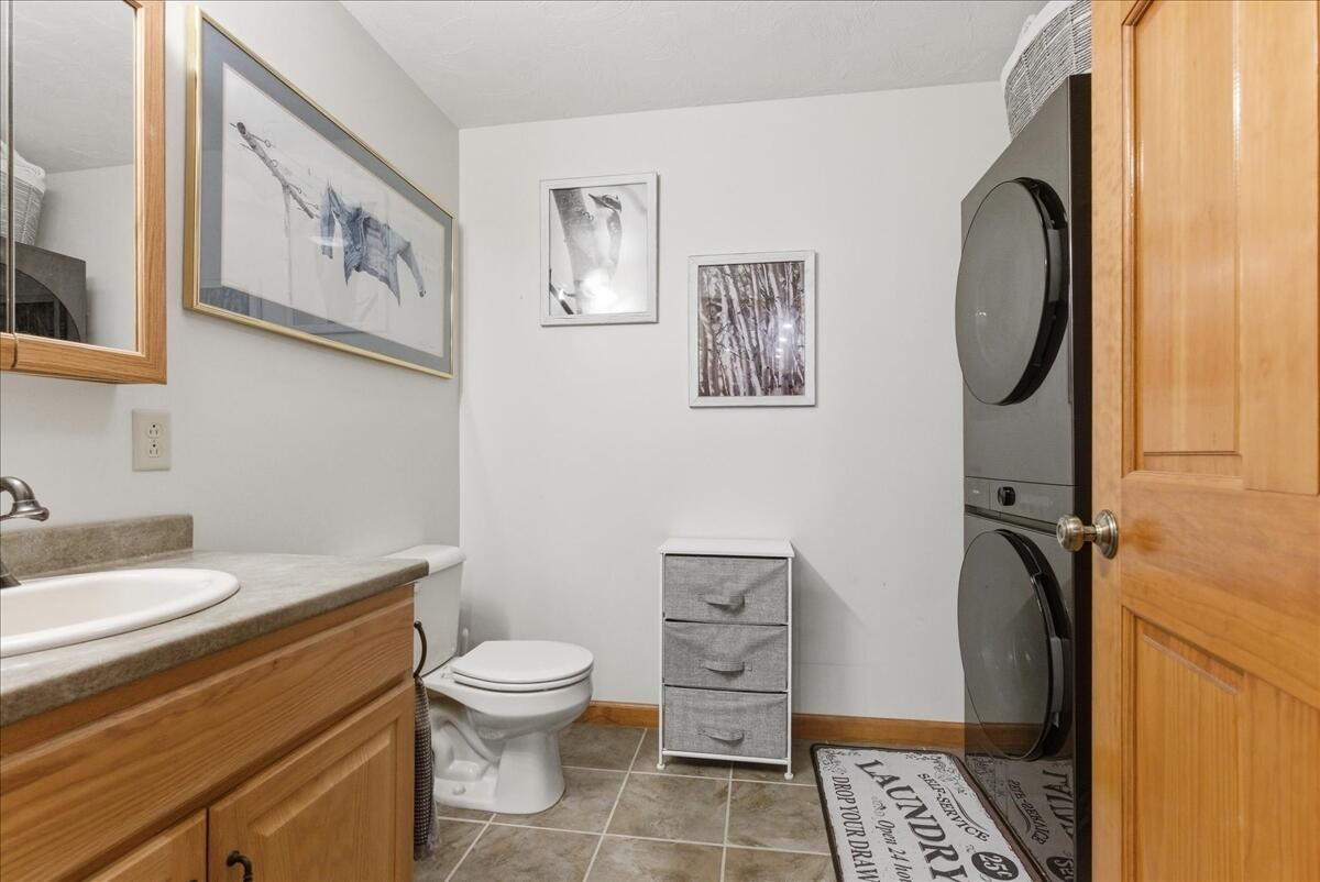 246 Carrs Corner Road Palermo, ME 04354 - Photo 53 of 79 First Floor Bathroom