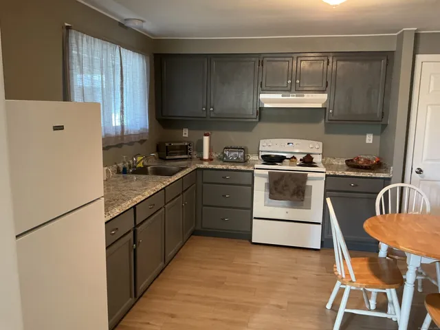 $1,495 | 12 East Farms Road, Unit A, Torrington, CT 06790