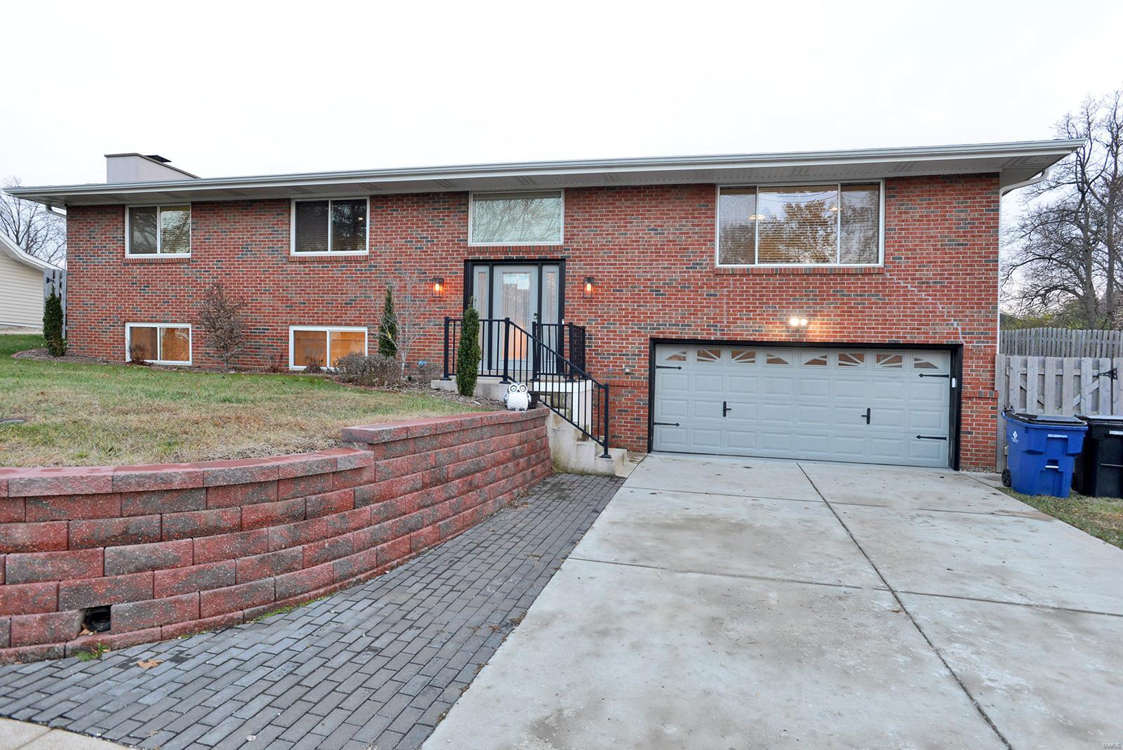 2750 Yaeger Road St. Louis, MO 63129 - Photo 2 of 48 Gallery Image 2