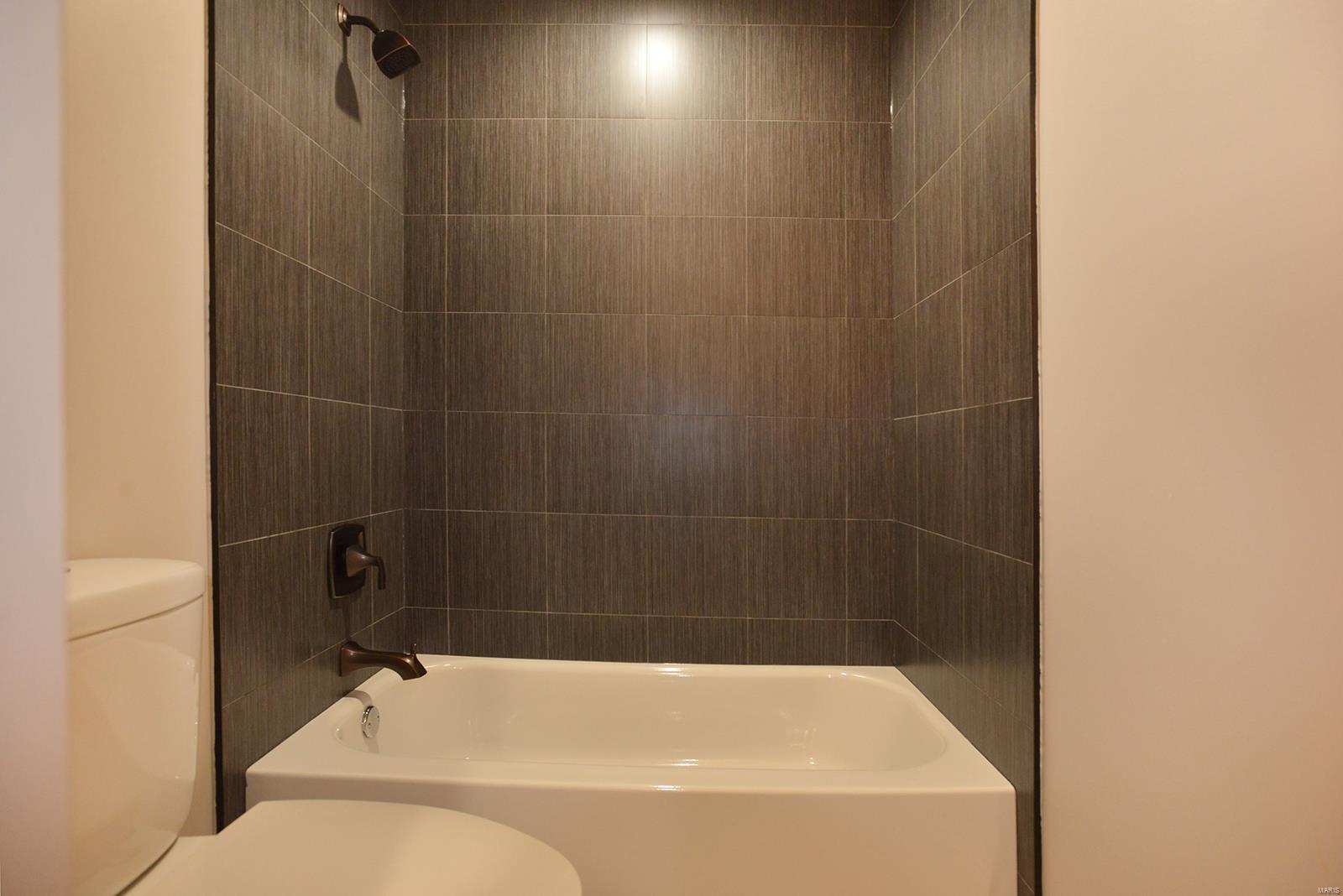 2750 Yaeger Road St. Louis, MO 63129 - Photo 32 of 48 Gallery Image 32