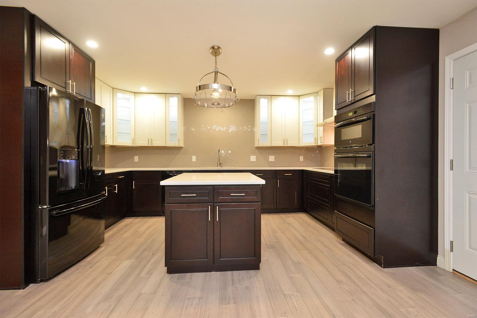 2750 Yaeger Road St. Louis, MO 63129 - Photo 4 of 48 Gallery Image 4