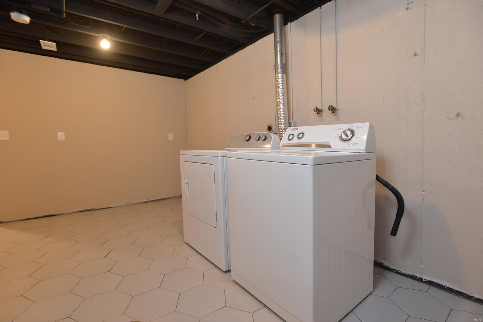 2750 Yaeger Road St. Louis, MO 63129 - Photo 44 of 48 Gallery Image 44