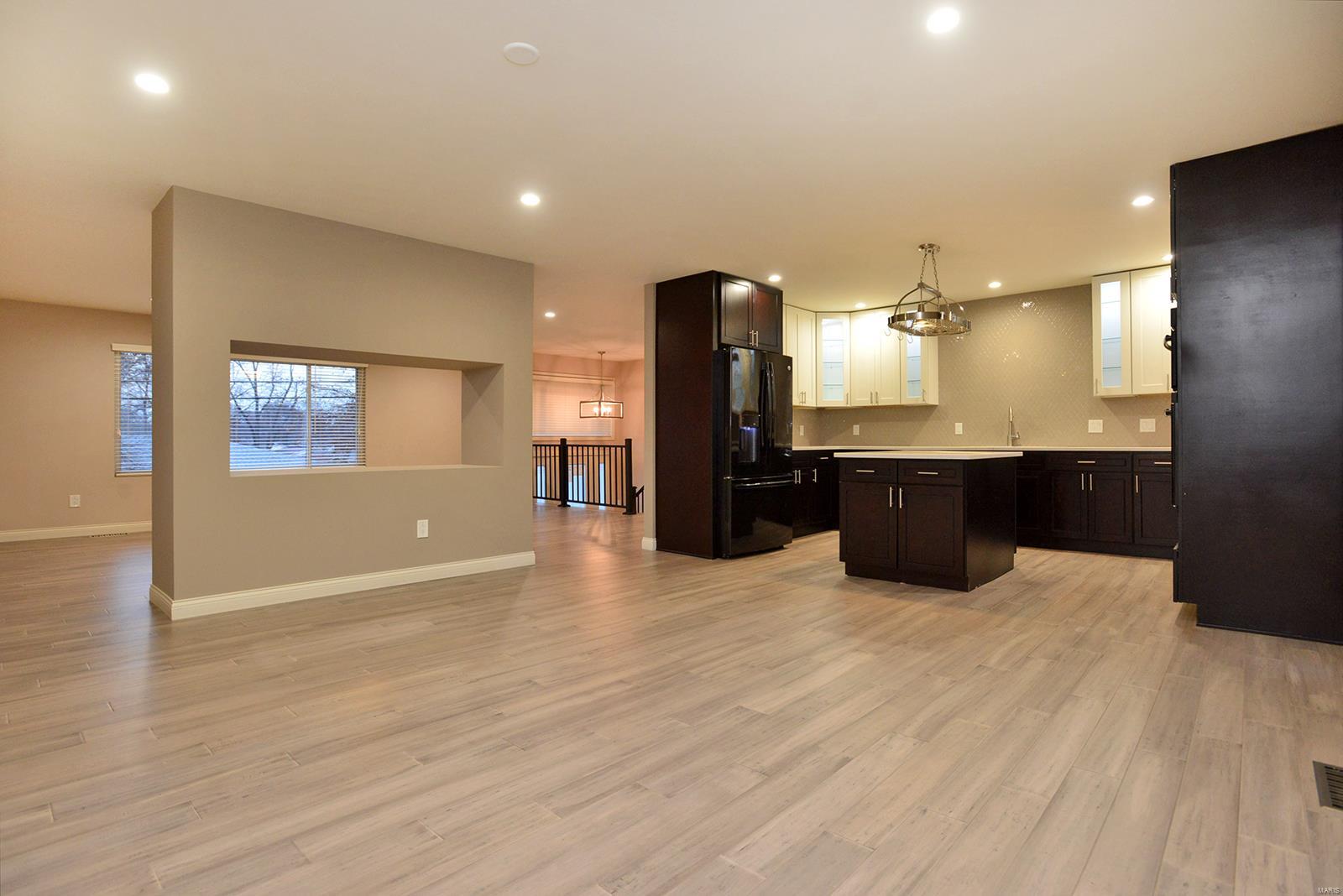 2750 Yaeger Road St. Louis, MO 63129 - Photo 7 of 48 Gallery Image 7