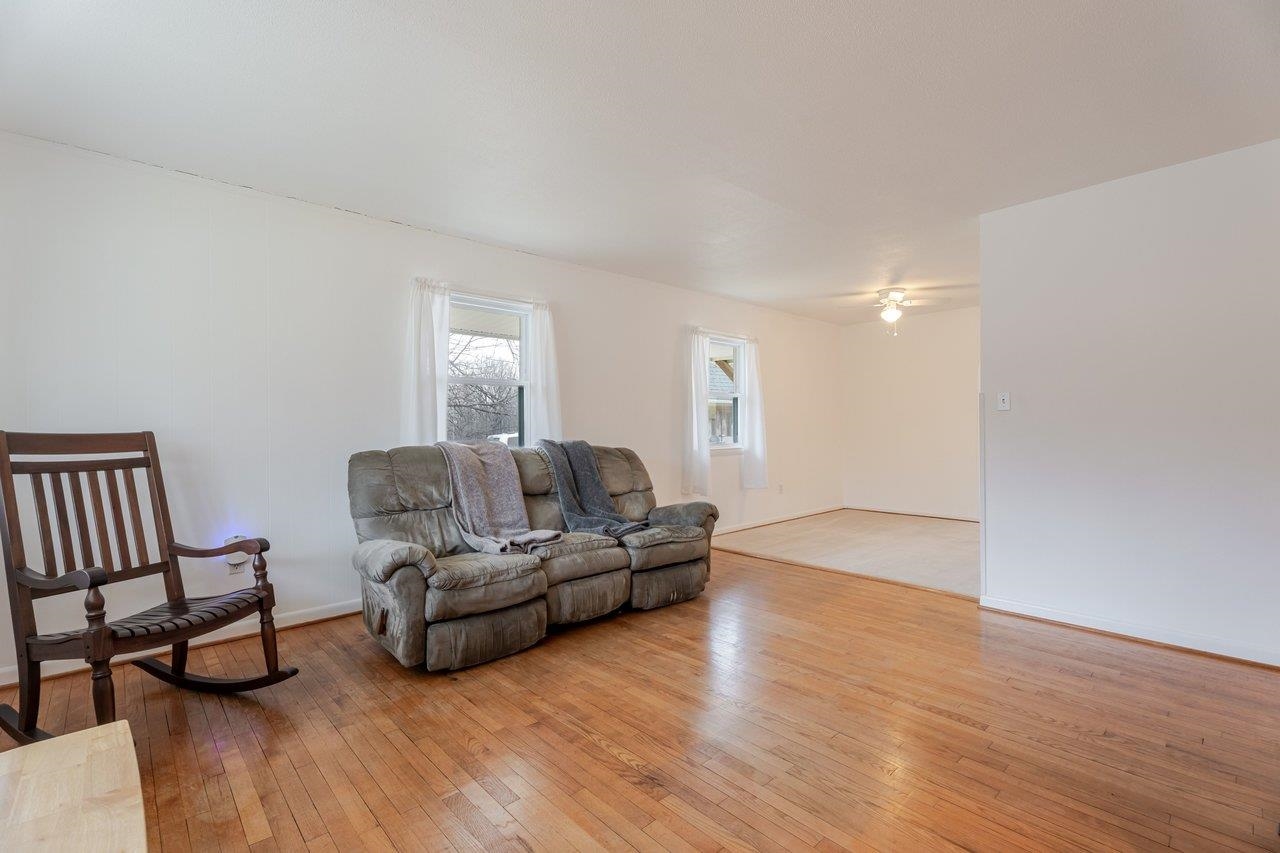 11918 Turleytown Road Broadway, VA 22815 - Photo 4 of 42 a living room with furniture and a wooden floor