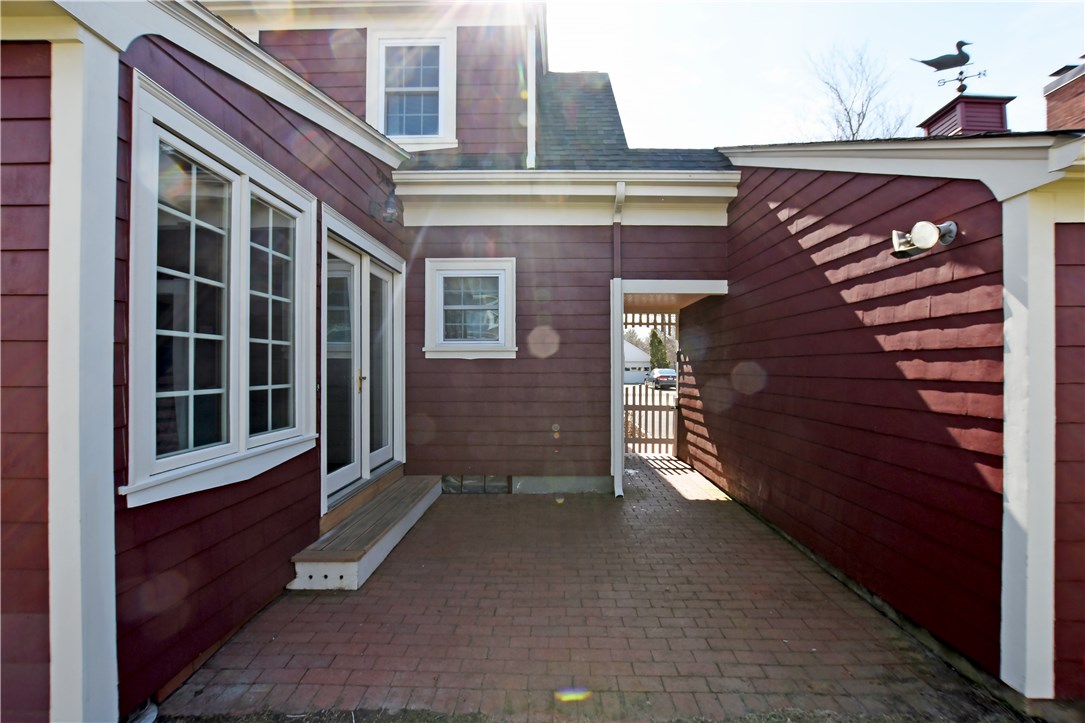 52 Sylvan Road East Providence, RI 02916 - Photo 35 of 40 Gallery Image 35