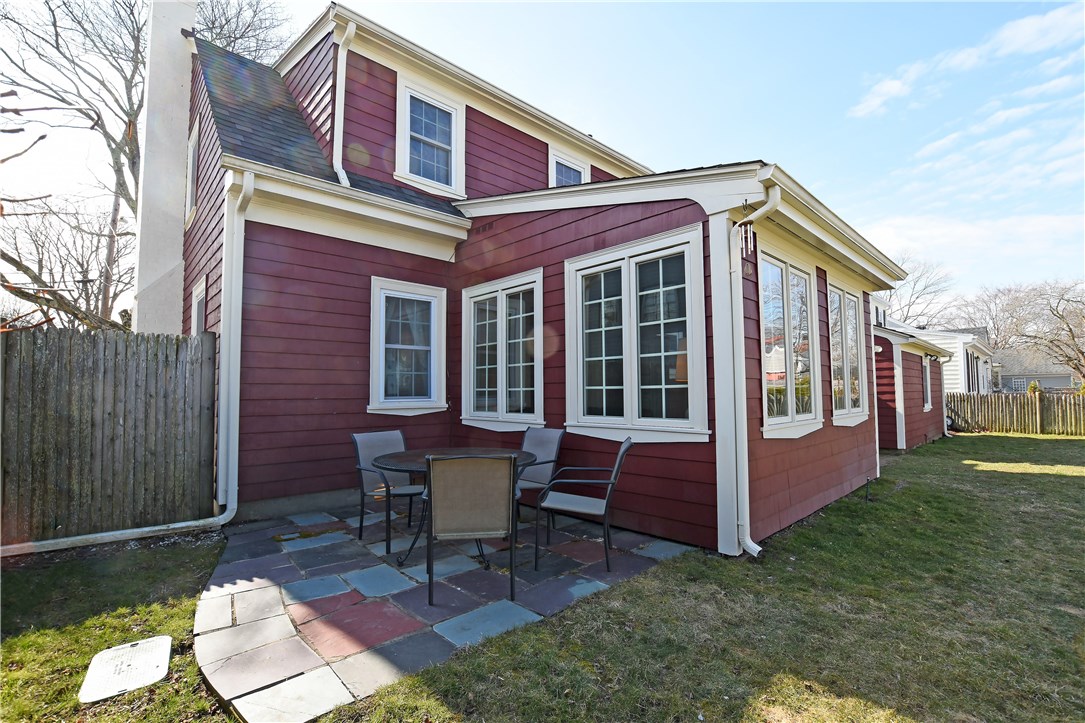 52 Sylvan Road East Providence, RI 02916 - Photo 36 of 40 Gallery Image 36