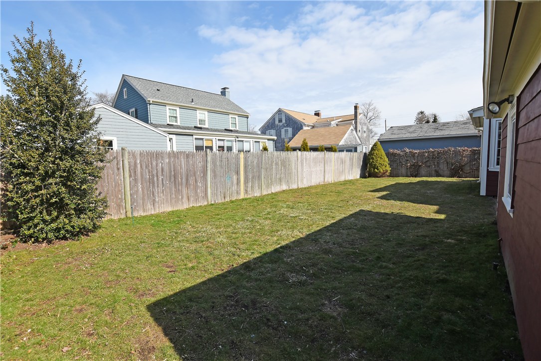 52 Sylvan Road East Providence, RI 02916 - Photo 39 of 40 Gallery Image 39