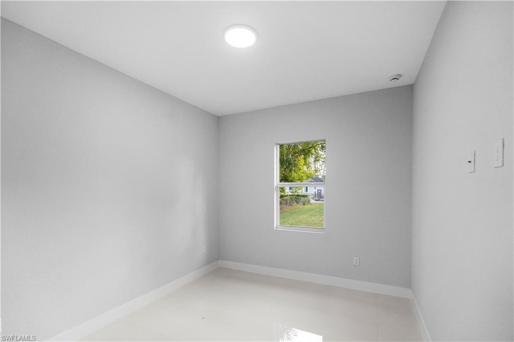 3433 66th Avenue Northeast Naples, FL 34120 - Photo 28 of 48