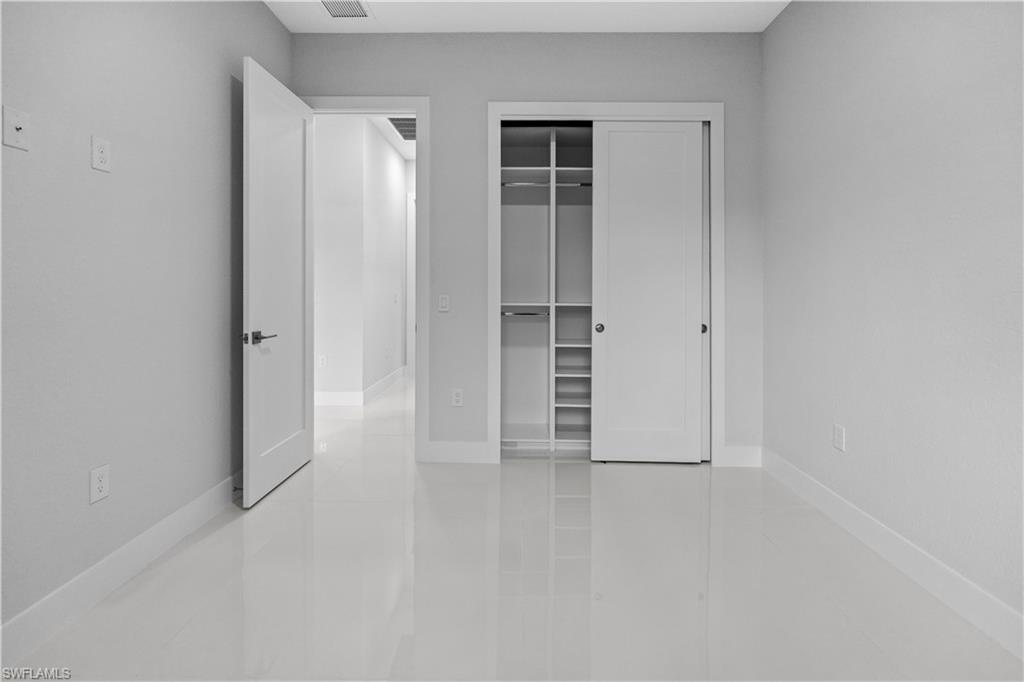 3433 66th Avenue Northeast Naples, FL 34120 - Photo 35 of 48