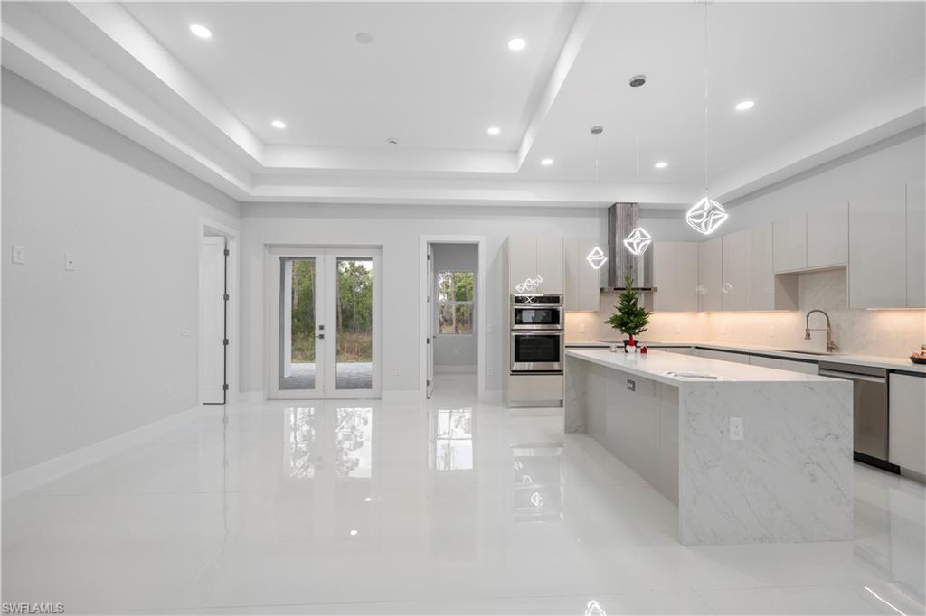 3433 66th Avenue Northeast Naples, FL 34120 - Photo 5 of 48