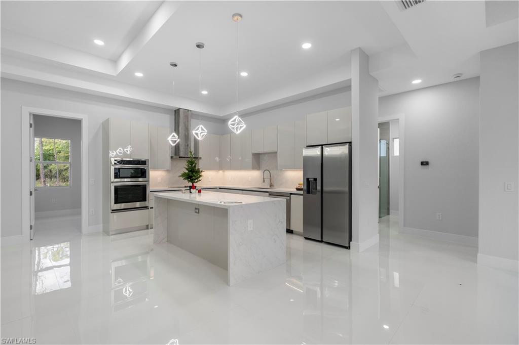 3433 66th Avenue Northeast Naples, FL 34120 - Photo 6 of 48