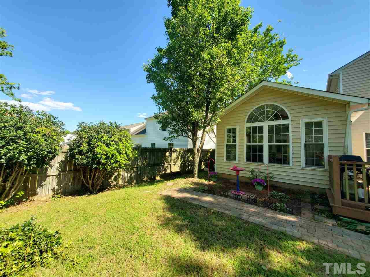 4009 Rothfield Lane Raleigh, NC 27616 - Photo 7 of 13