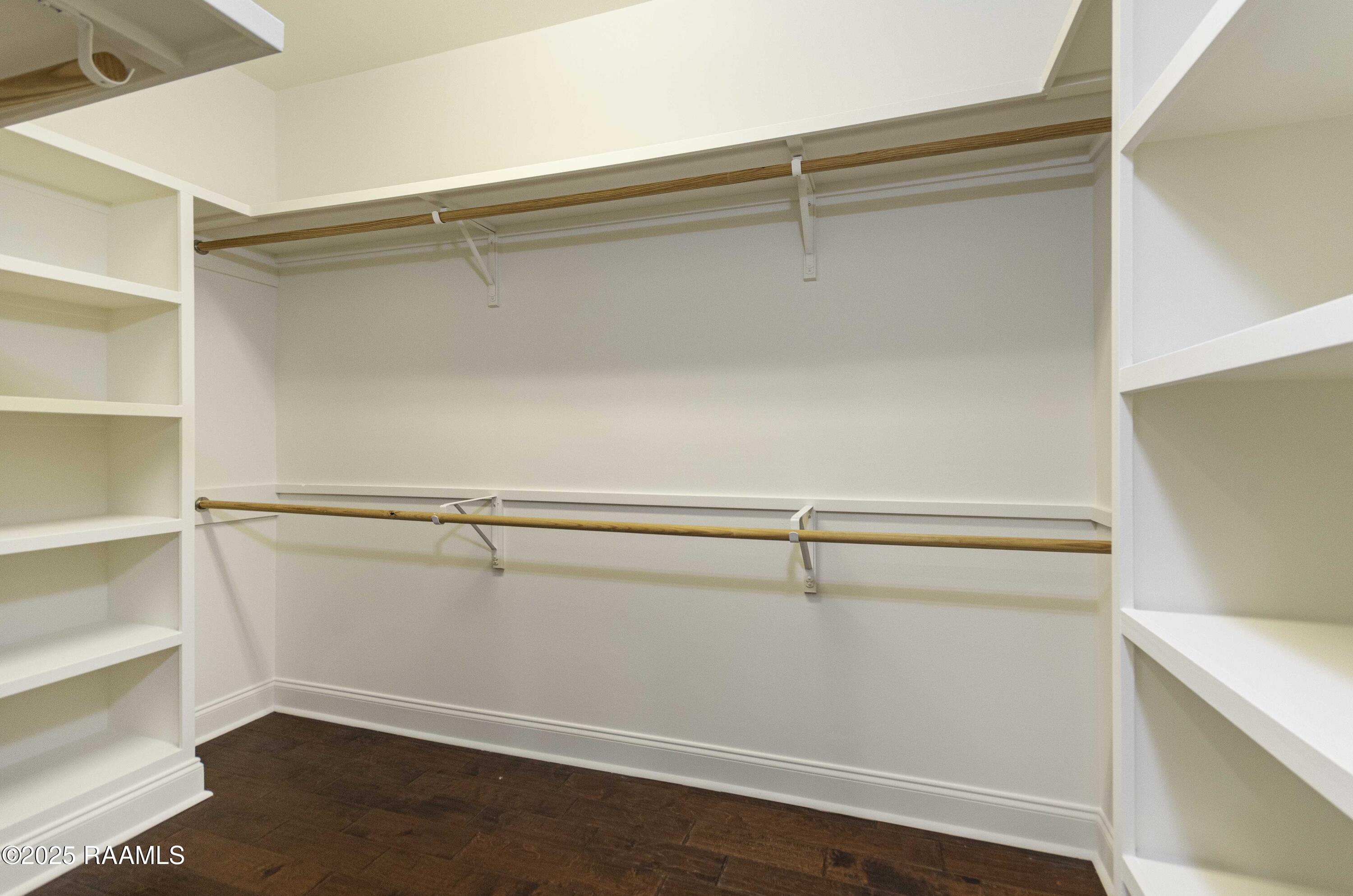 331 Camus Road Lafayette, LA 70503 - Photo 22 of 40 Primary Closet 1