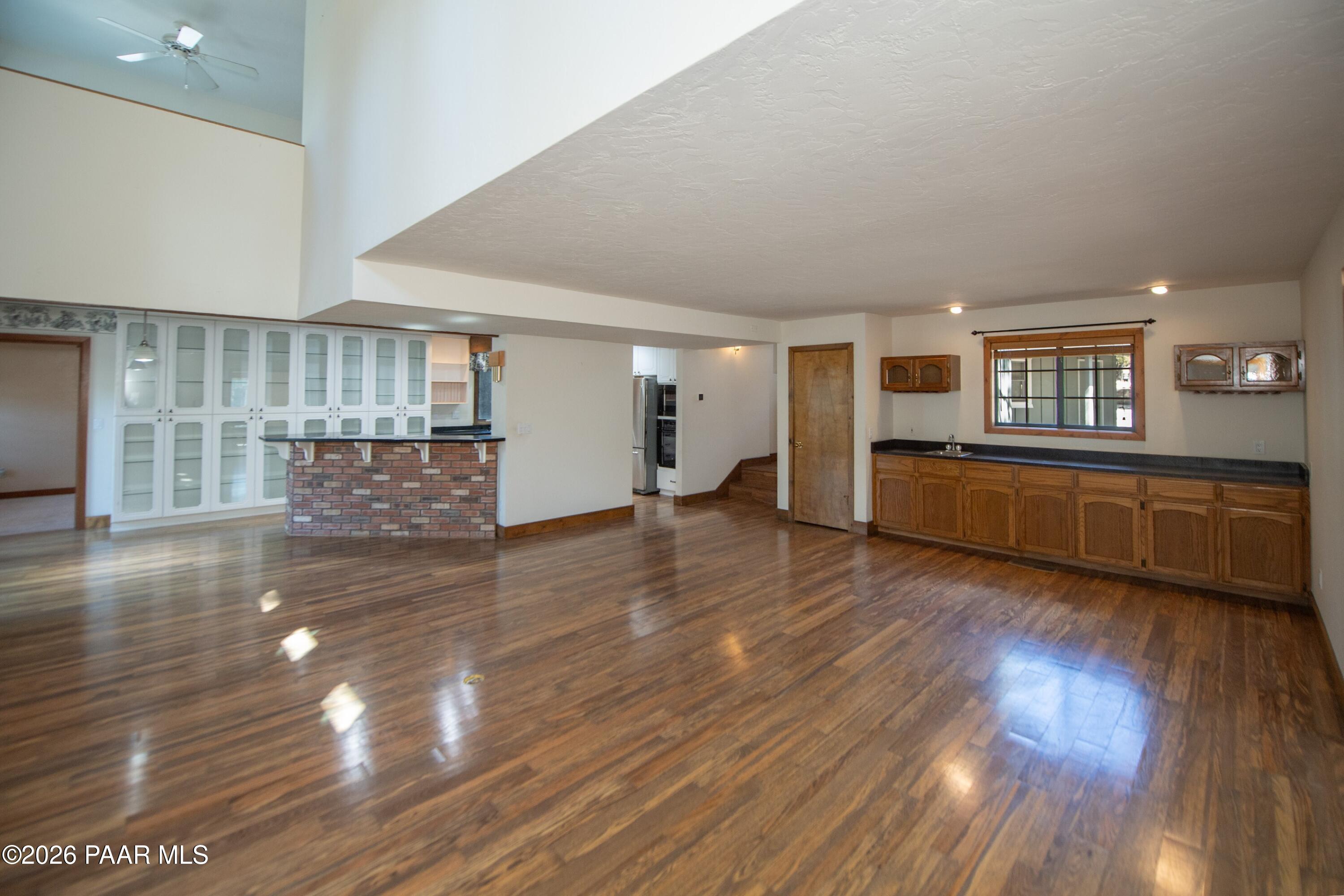 1106 East Timber Ridge Road Prescott, AZ 86303 - Photo 8 of 53 Living Room