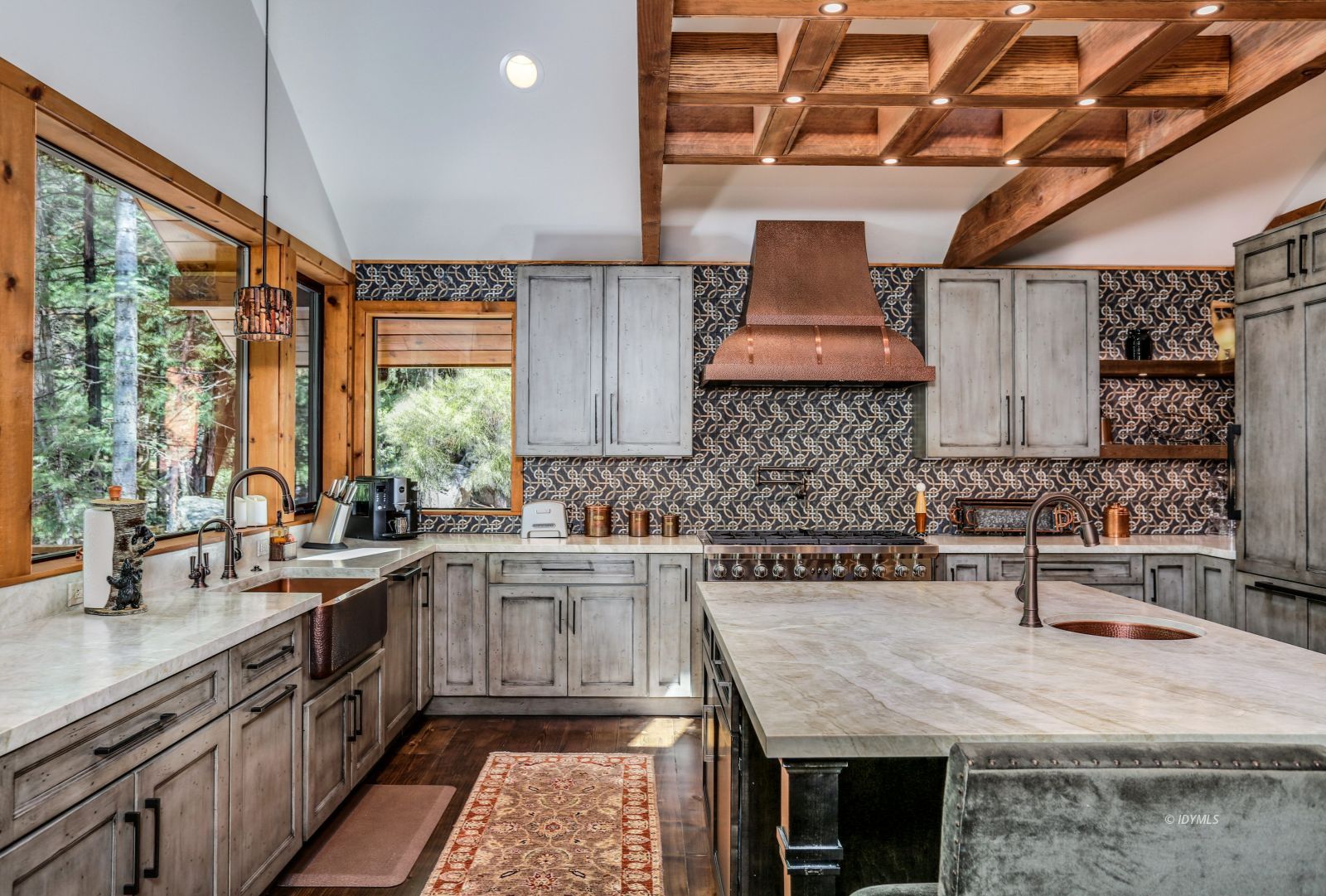 24581 Fern Valley Road Idyllwild, CA 92549 - Photo 18 of 50 Not expense spared!