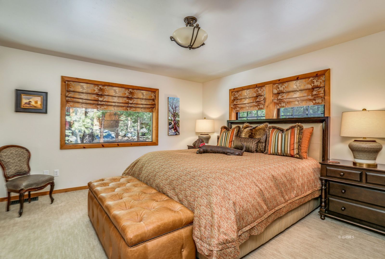 24581 Fern Valley Road Idyllwild, CA 92549 - Photo 25 of 50 Large primary bedroom