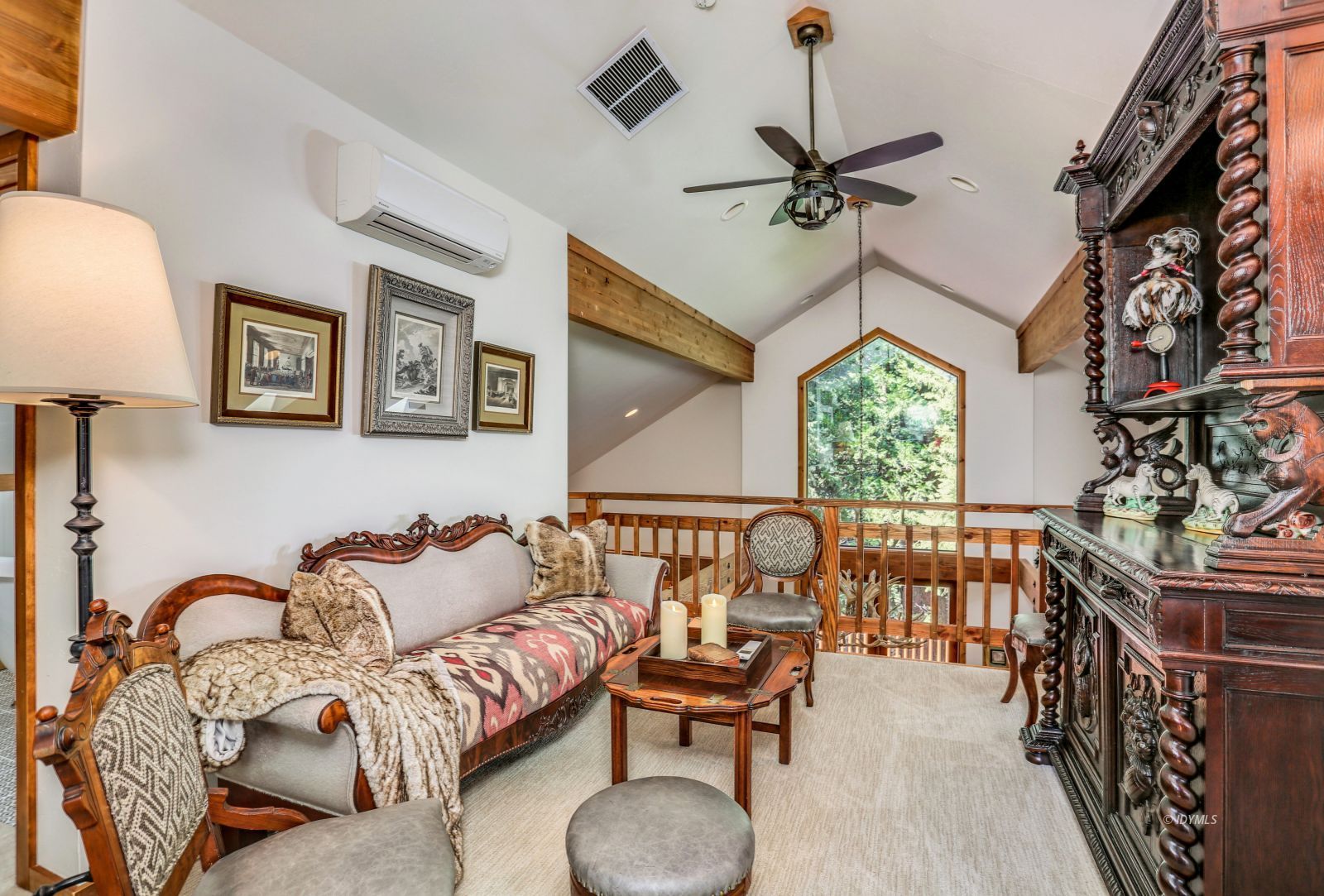 24581 Fern Valley Road Idyllwild, CA 92549 - Photo 28 of 50 Sitting area of loft space