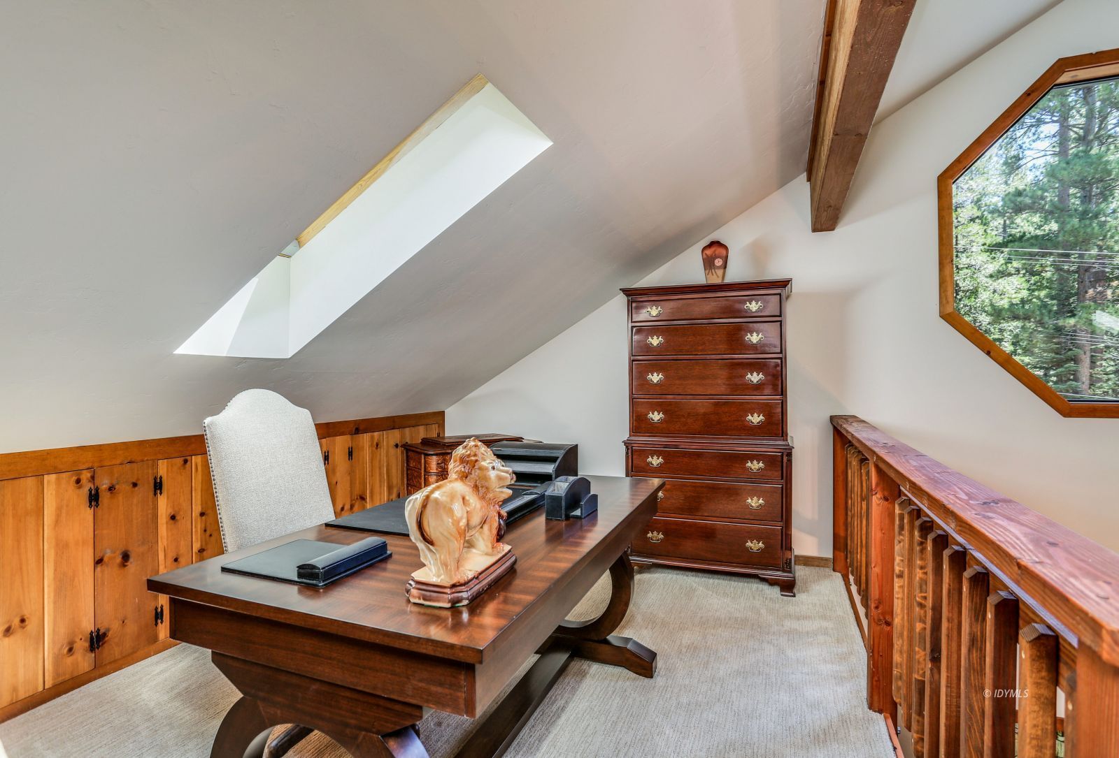 24581 Fern Valley Road Idyllwild, CA 92549 - Photo 31 of 50 Office space