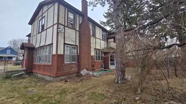 $99,900 | 710 East Foster Street, Ludington, MI 49431