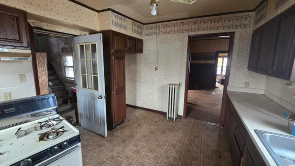 $99,900 | 710 East Foster Street, Ludington, MI 49431