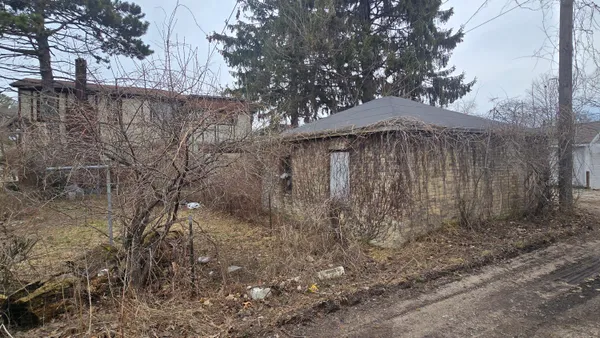 $99,900 | 710 East Foster Street, Ludington, MI 49431