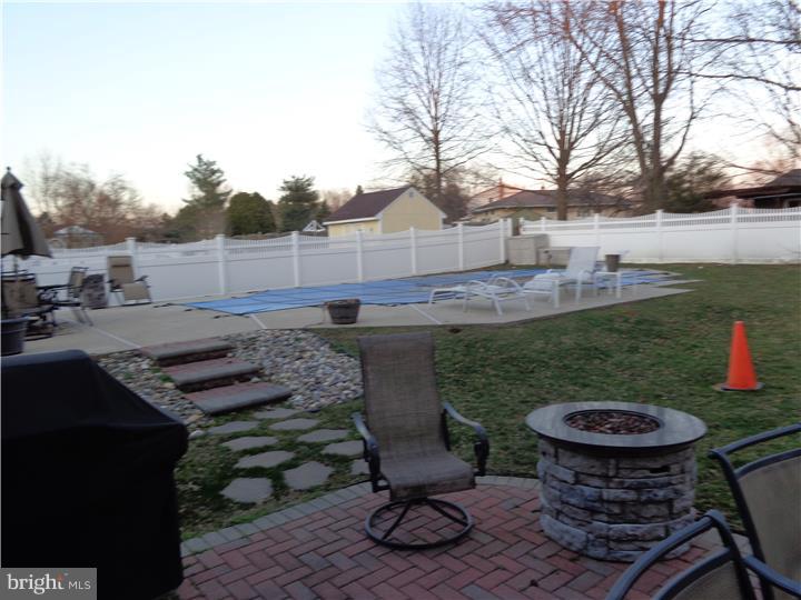 336 George Dye Road Hamilton Square, NJ 08690 - Photo 22 of 23 Pool