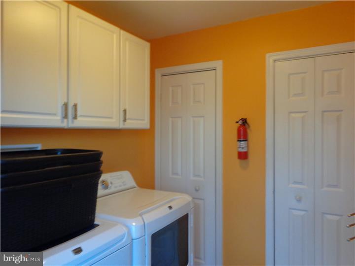 336 George Dye Road Hamilton Square, NJ 08690 - Photo 9 of 23 Laundry Room