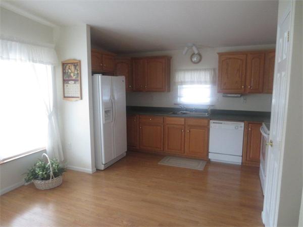 1 Robert Road Plainville, MA 02762 - Photo 4 of 14 Gallery Image 4